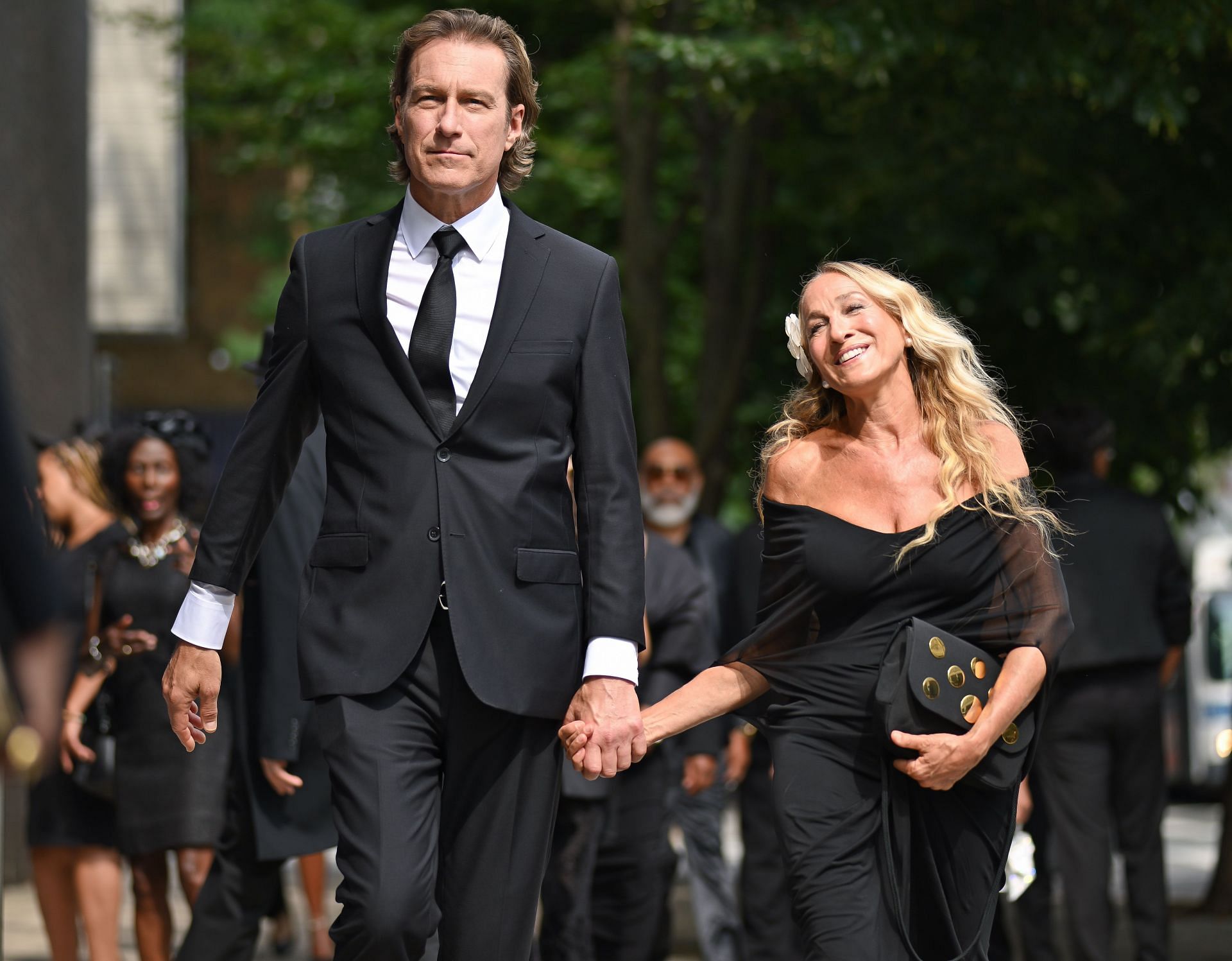 John Corbett and Sarah Jessica Parker are seen on the set of And Just Like That in Astoria, Queens (Photo by James Devaney/GC Images)